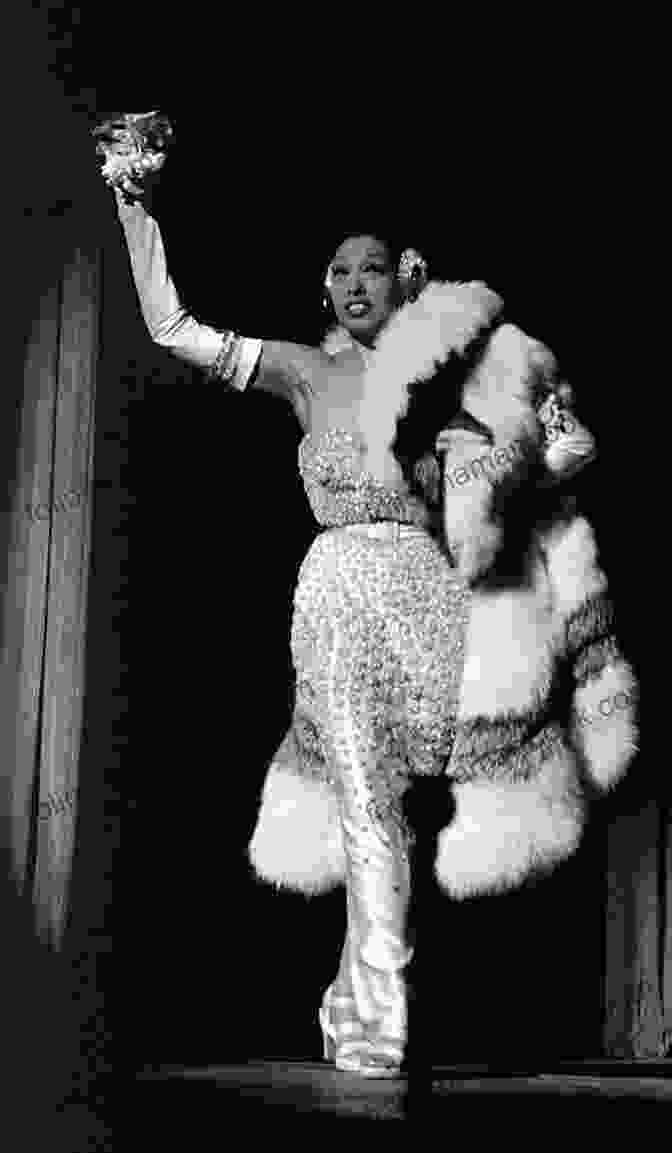 Josephine Baker Performing On Stage Little People BIG DREAMS: Music Stars: 3 From The Best Selling Ella Fitzgerald Dolly Parton Josephine Baker